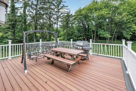 40 Walnut Street Monroe CT 06468
