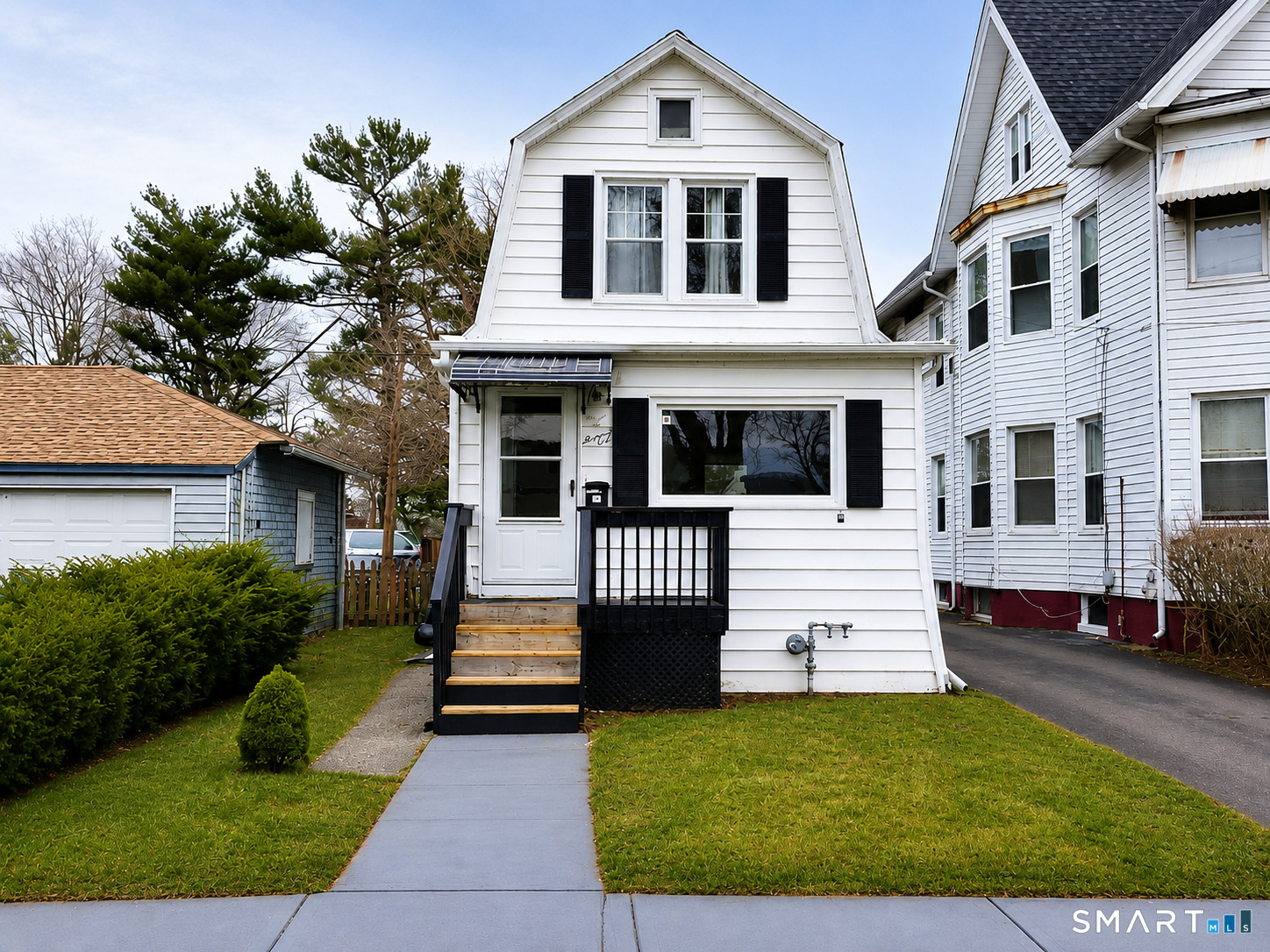 71 White Street West Haven CT 06516