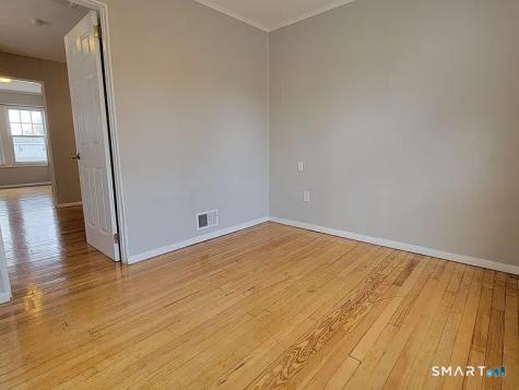 71 White Street West Haven CT 06516