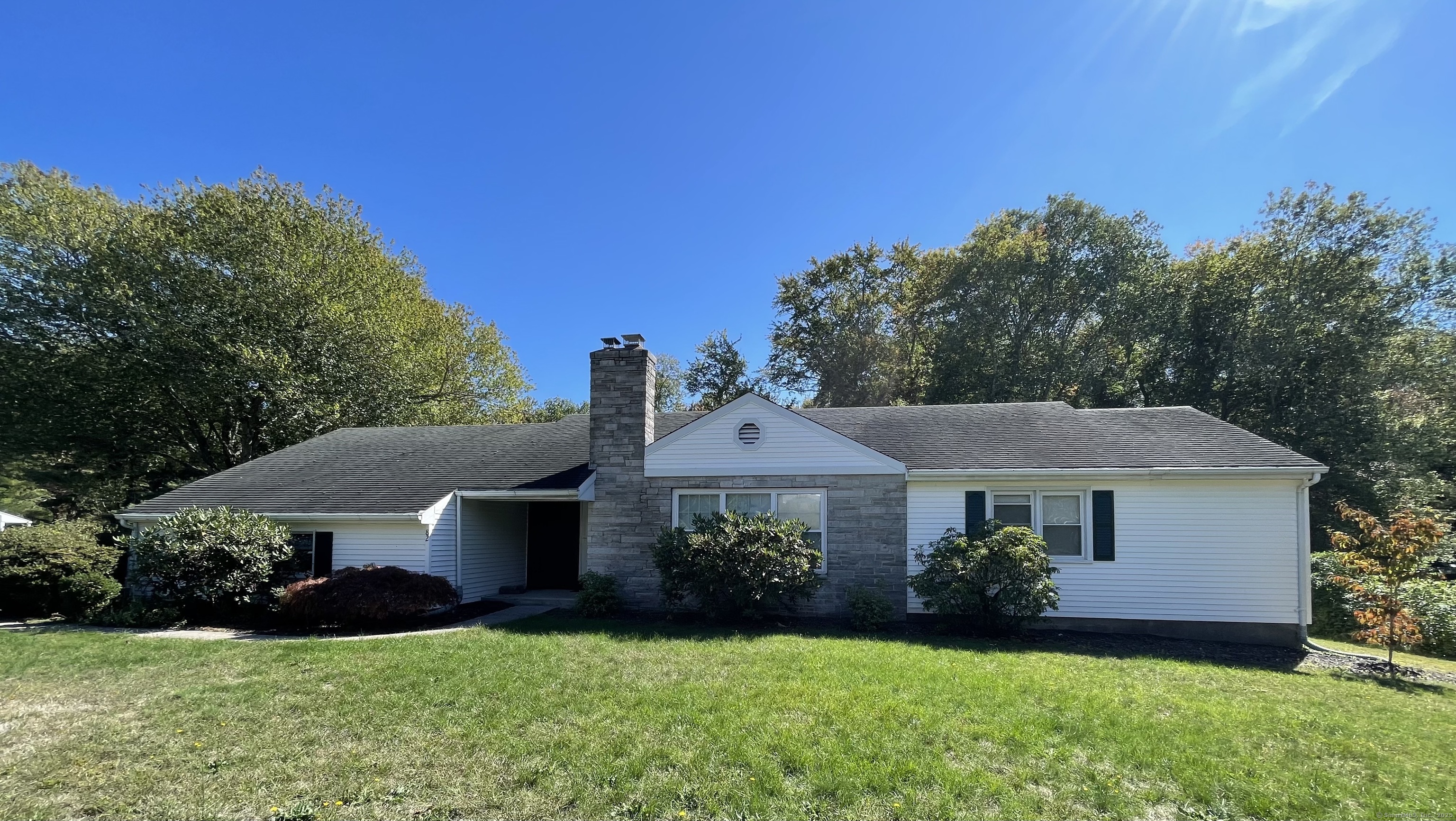 82 North High Street Clinton CT 06413