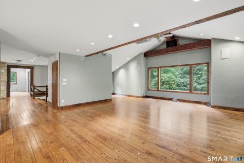 5 Newtown Turnpike Weston CT 06883