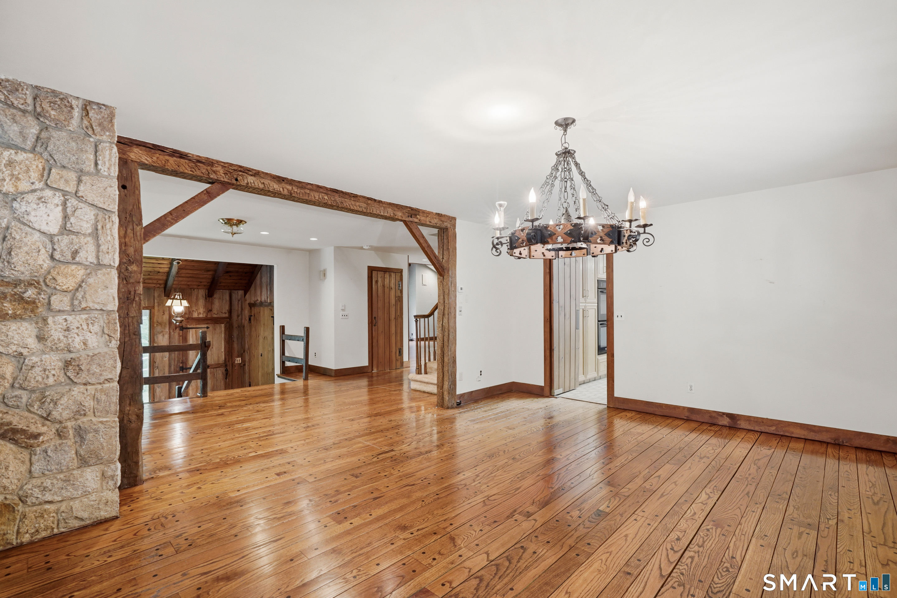 5 Newtown Turnpike Weston CT 06883