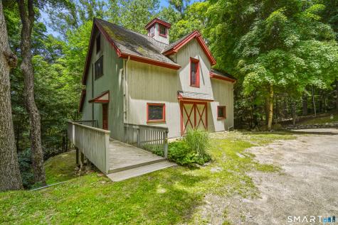 5 Newtown Turnpike Weston CT 06883