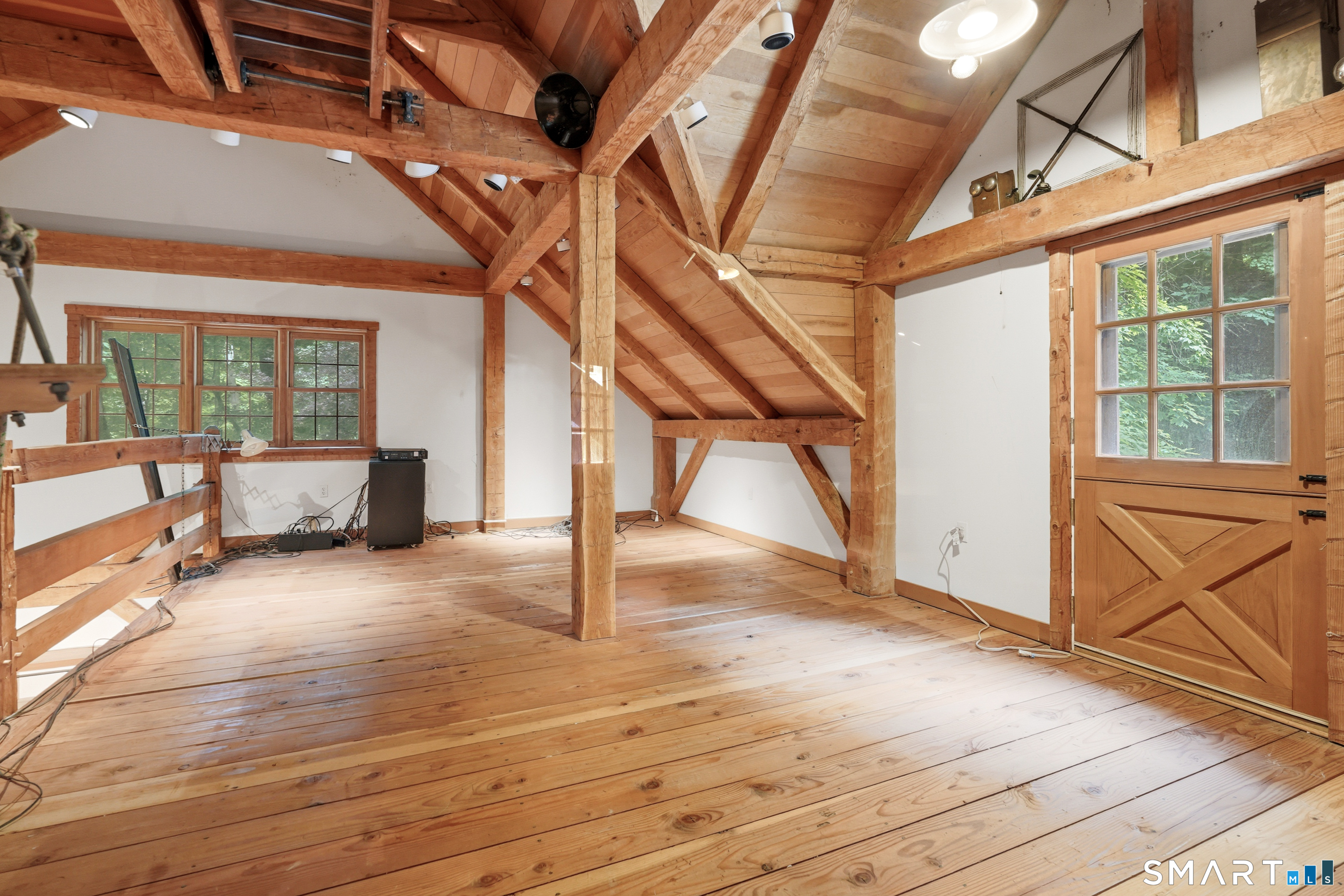 5 Newtown Turnpike Weston CT 06883