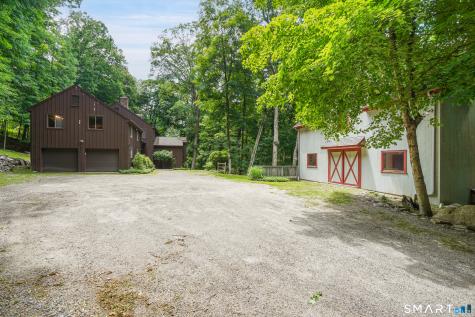5 Newtown Turnpike Weston CT 06883