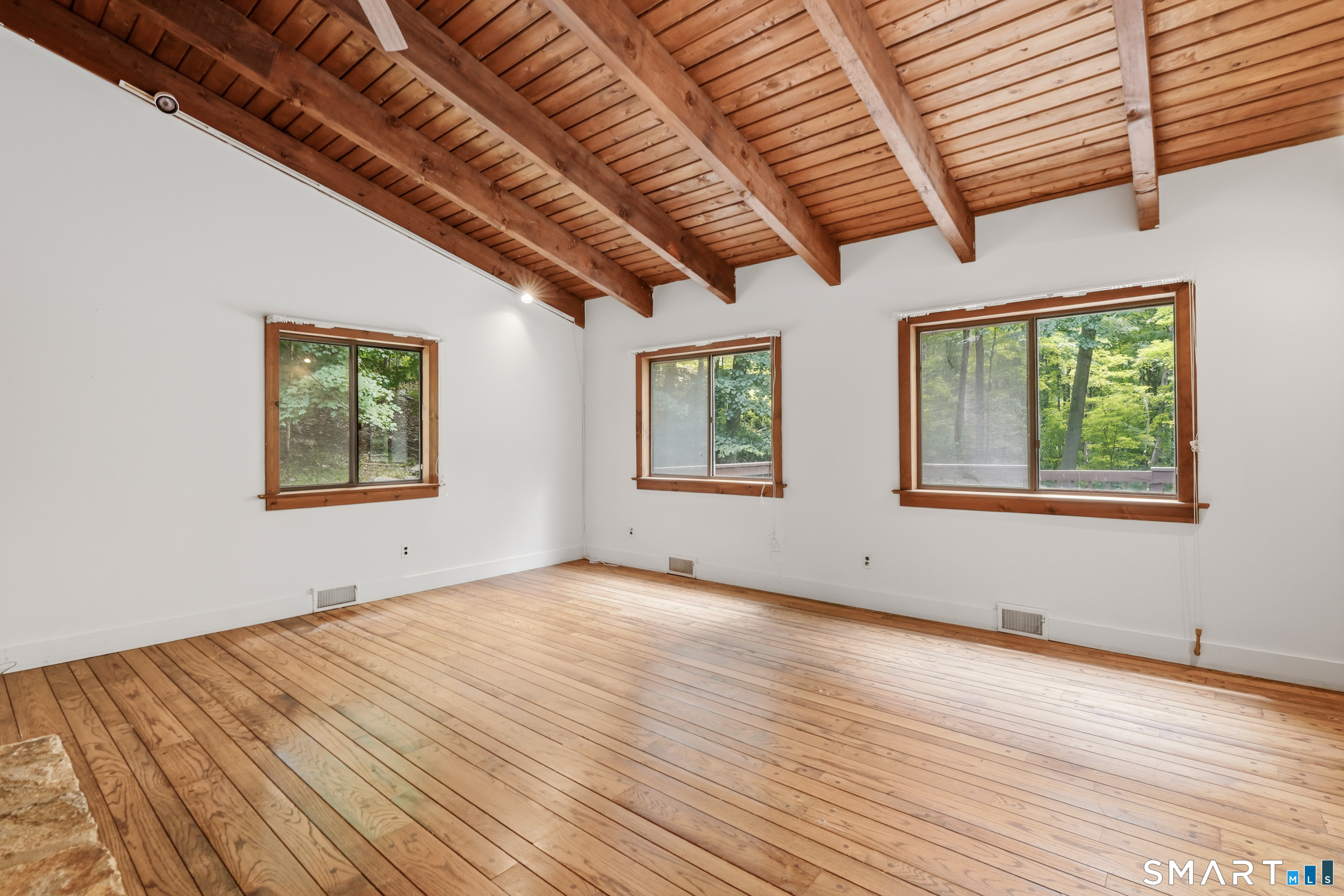 5 Newtown Turnpike Weston CT 06883