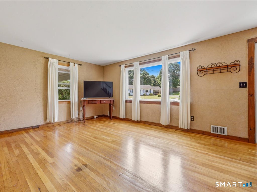 20 Bancroft Road Vernon CT 06066