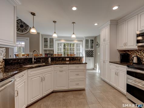 32 White Sail Drive Southington CT 06489
