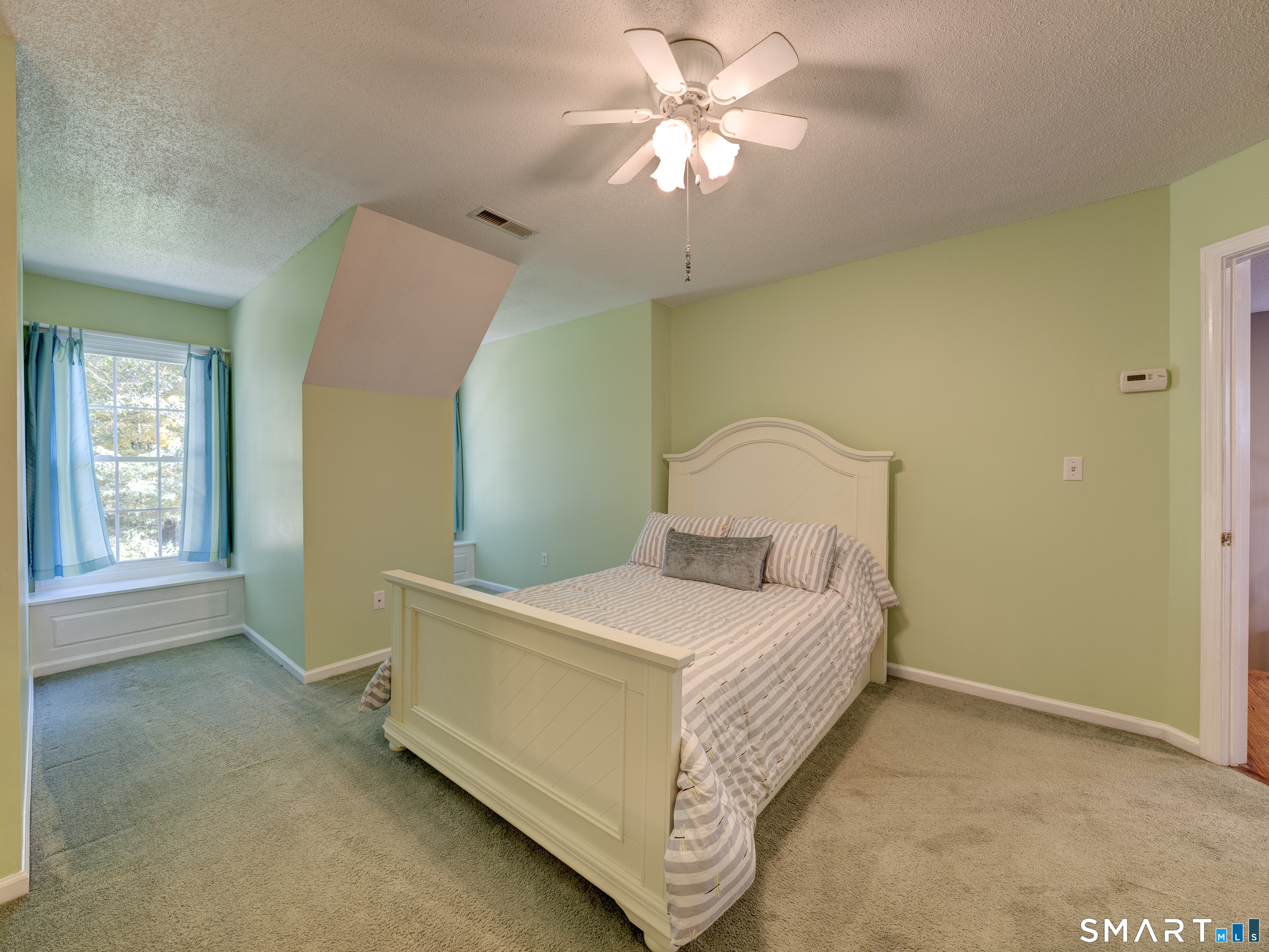 32 White Sail Drive Southington CT 06489