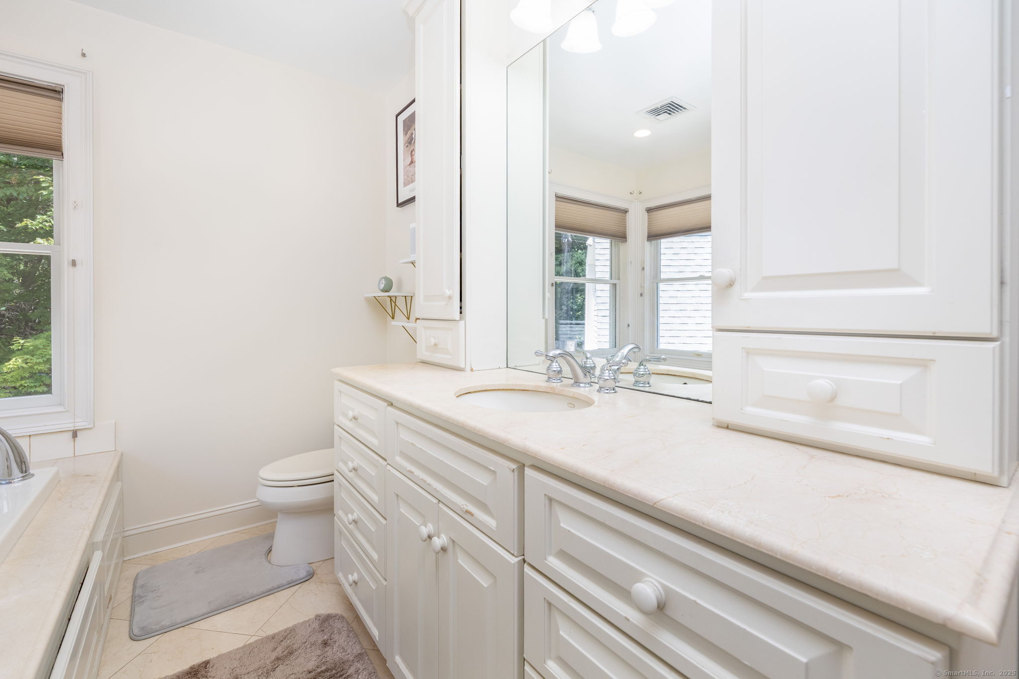 35 Hanson Road Canton CT 06019