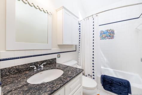 35 Hanson Road Canton CT 06019