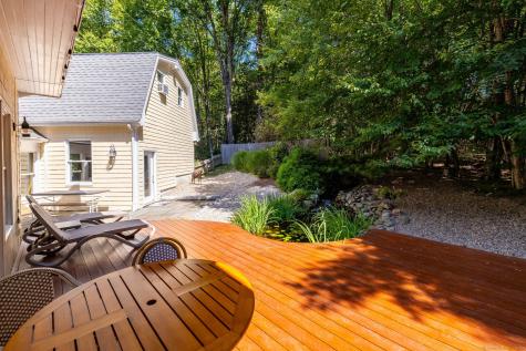 35 Hanson Road Canton CT 06019