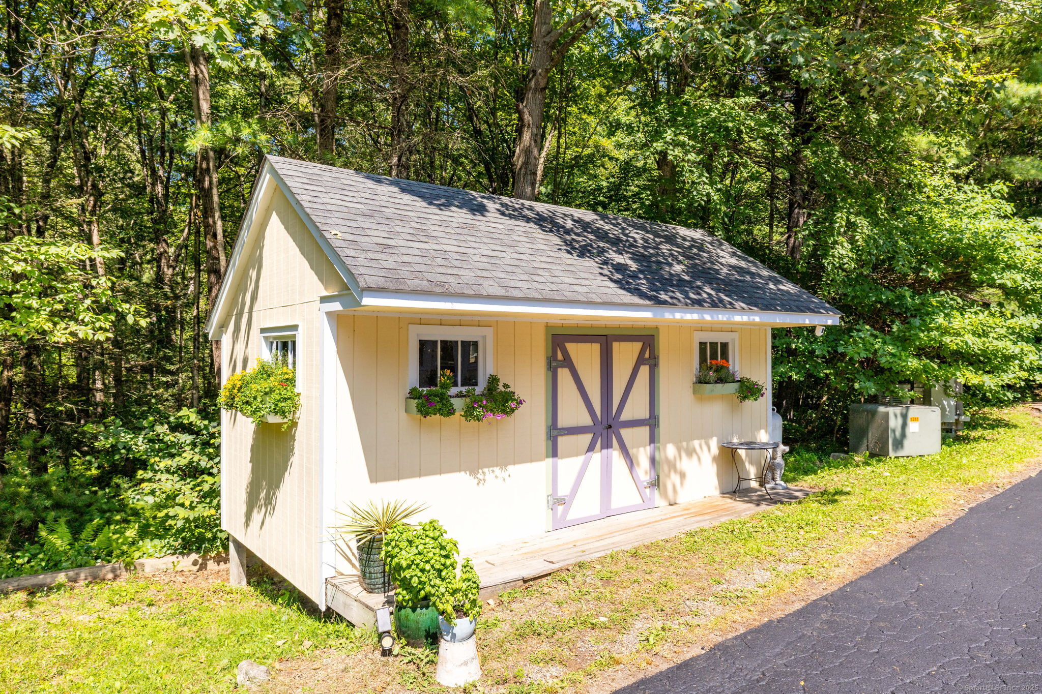35 Hanson Road Canton CT 06019