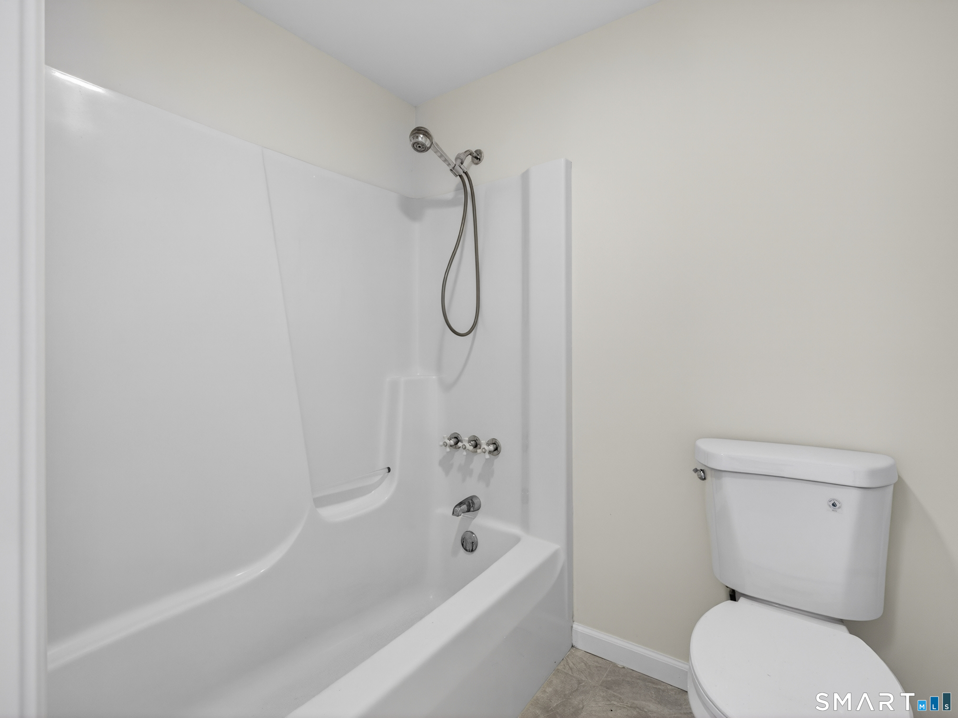 205 Flanders Road East Lyme CT 06357