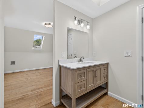 205 Flanders Road East Lyme CT 06357