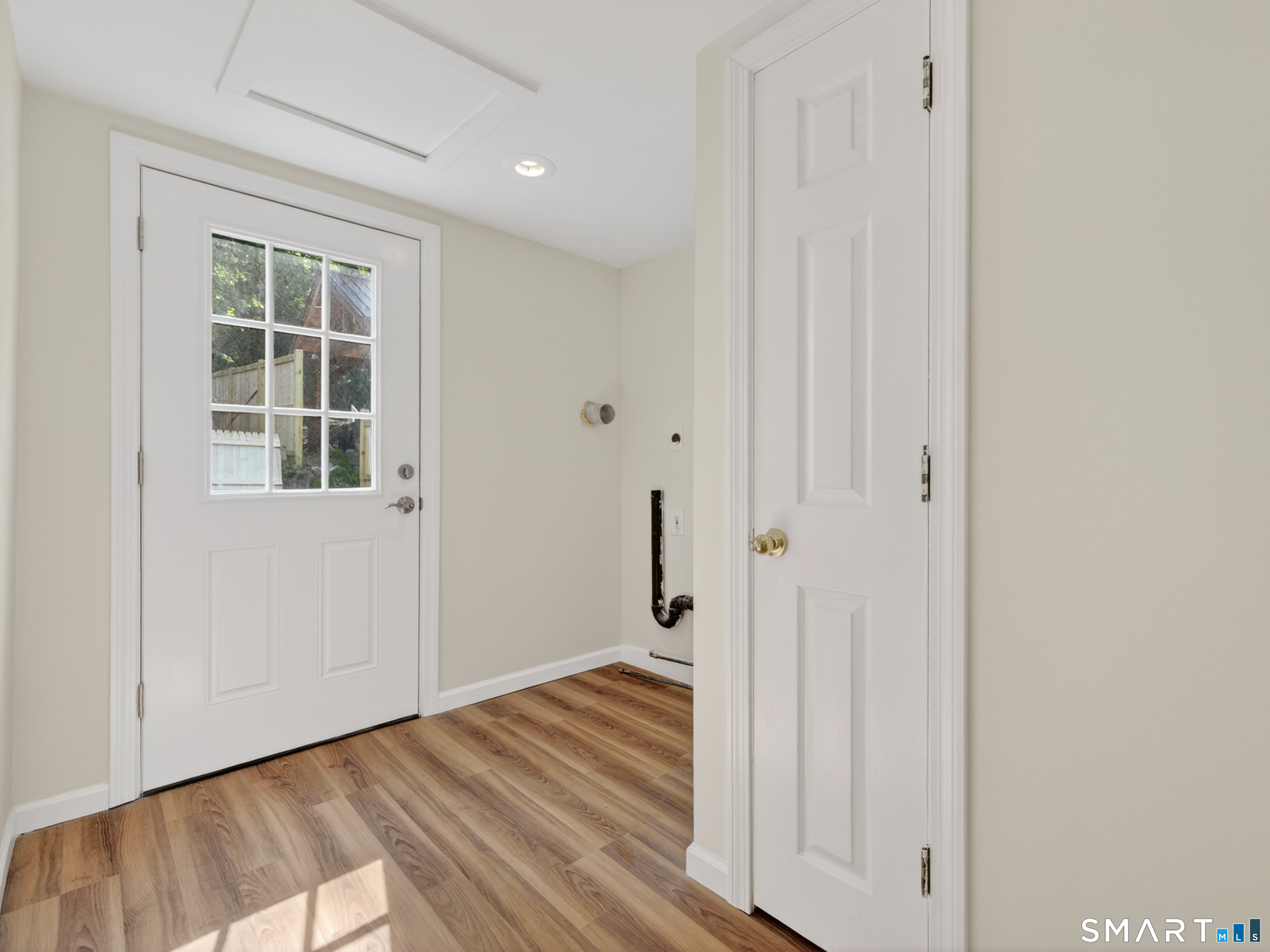 205 Flanders Road East Lyme CT 06357