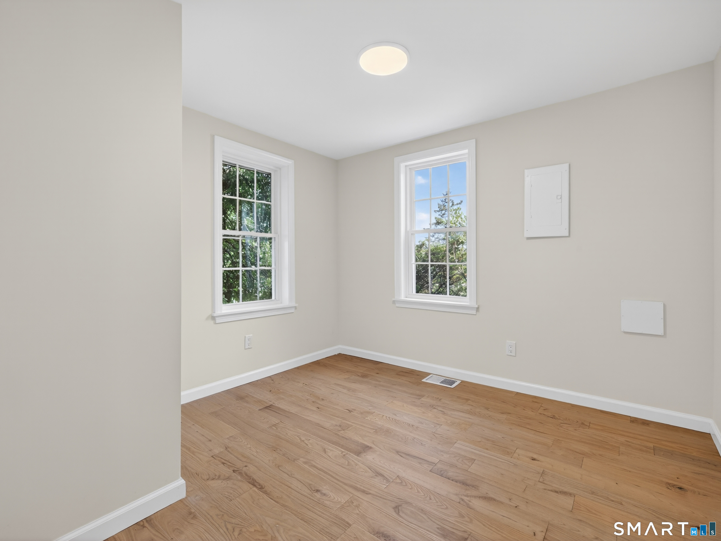 205 Flanders Road East Lyme CT 06357