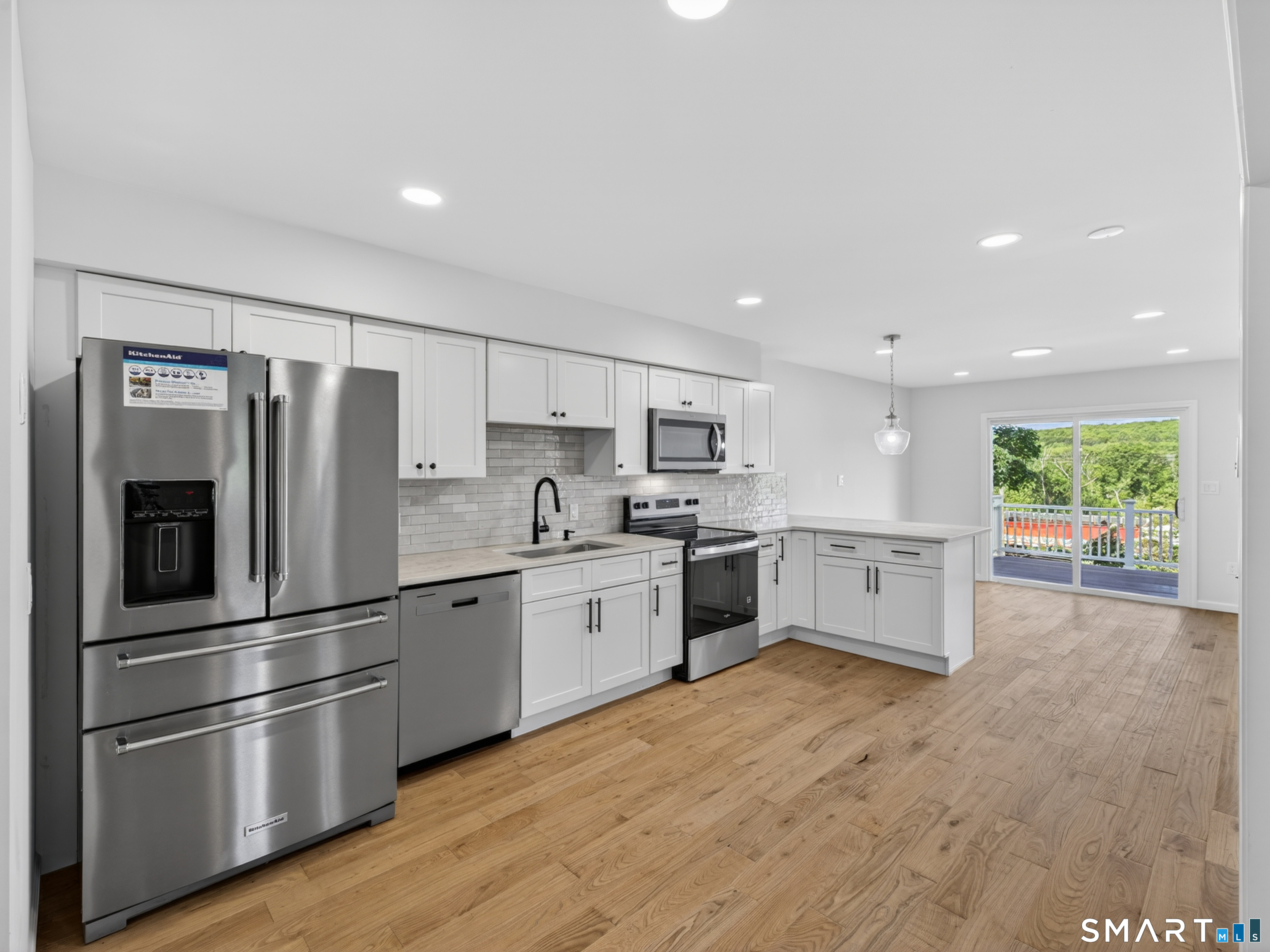 205 Flanders Road East Lyme CT 06357