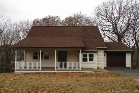 82 Phoenix Avenue Naugatuck CT 06770