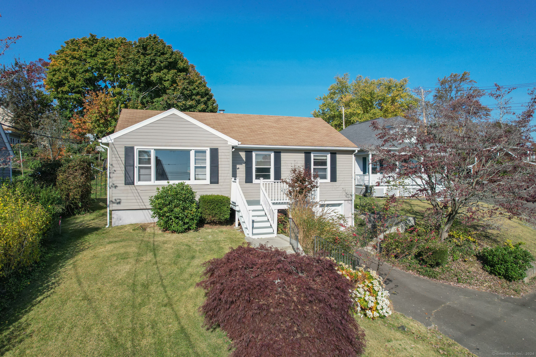 36 Bluff Avenue West Haven CT 06516