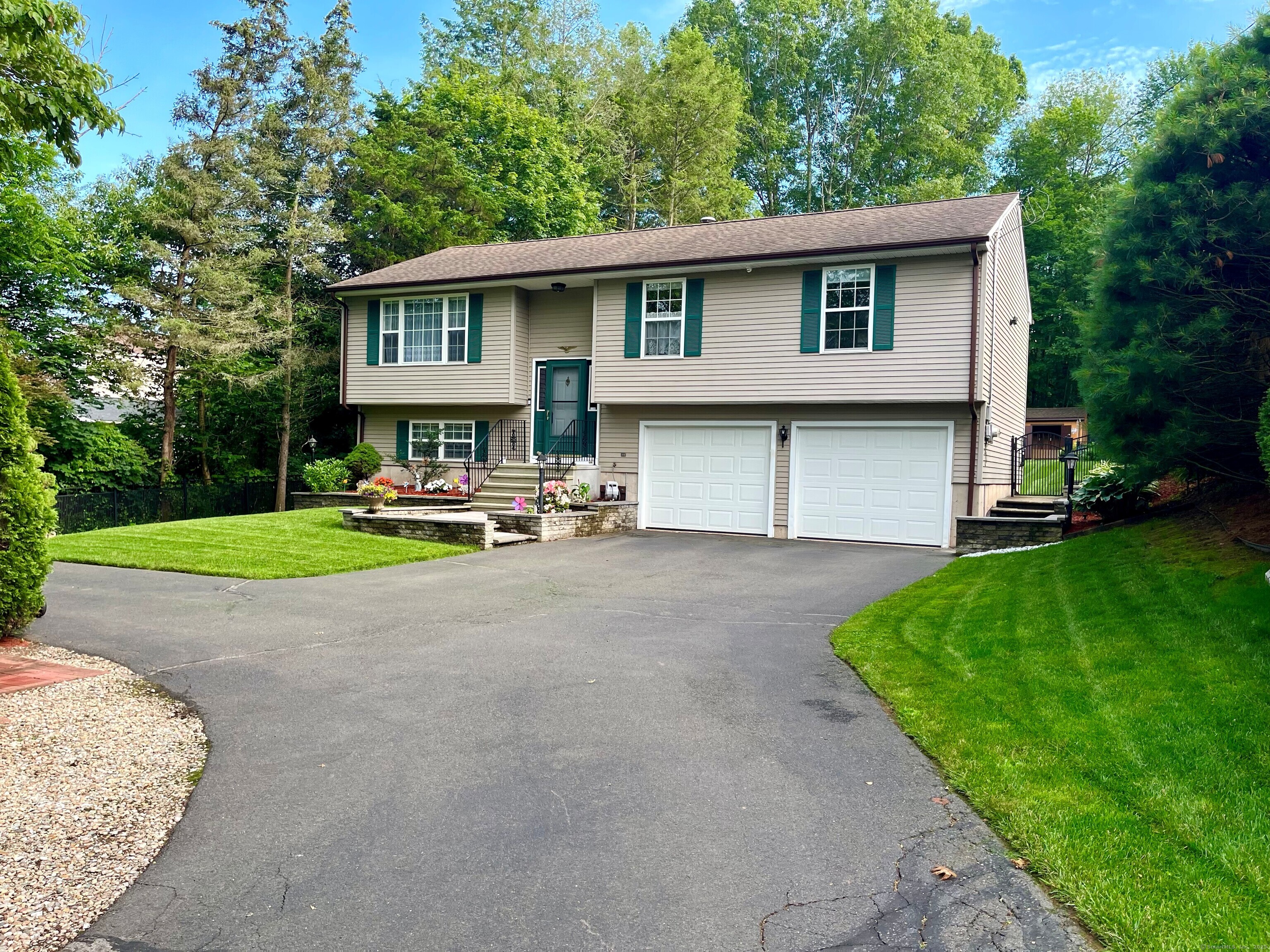 168 Cooper Lane Hamden CT 06514