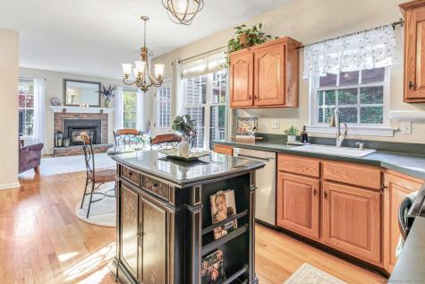 95 Orleton Court Cheshire CT 06410