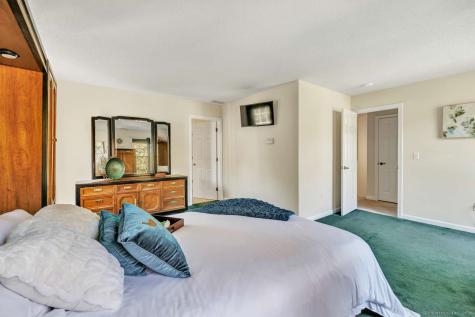 95 Orleton Court Cheshire CT 06410