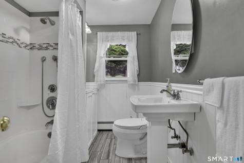 48 Peter Parley Row Berlin CT 06037