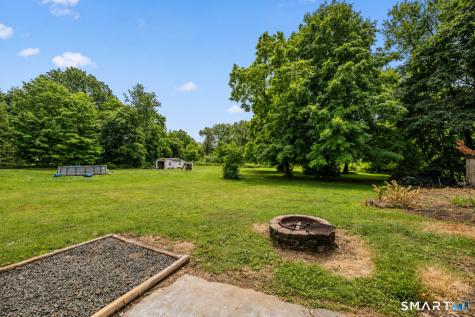 48 Peter Parley Row Berlin CT 06037