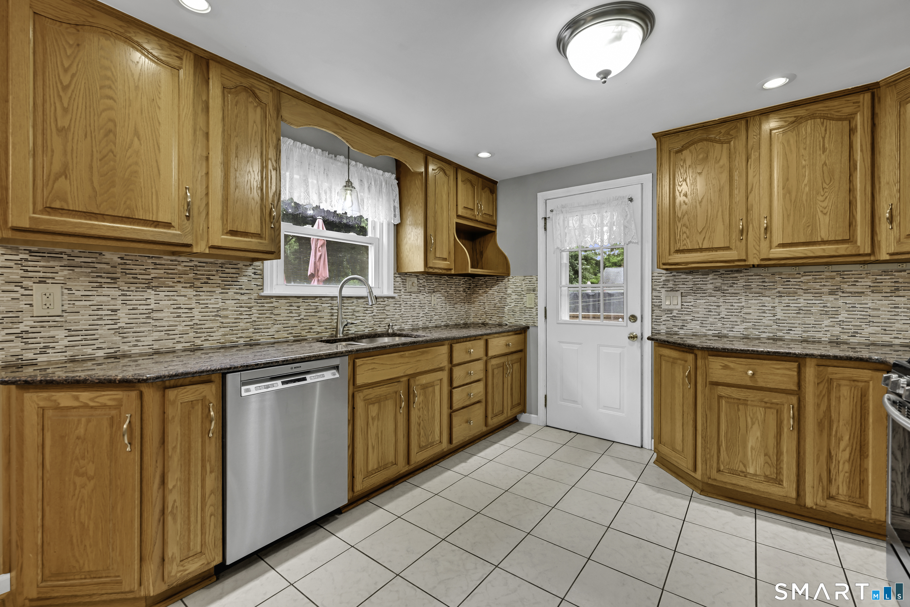 48 Peter Parley Row Berlin CT 06037