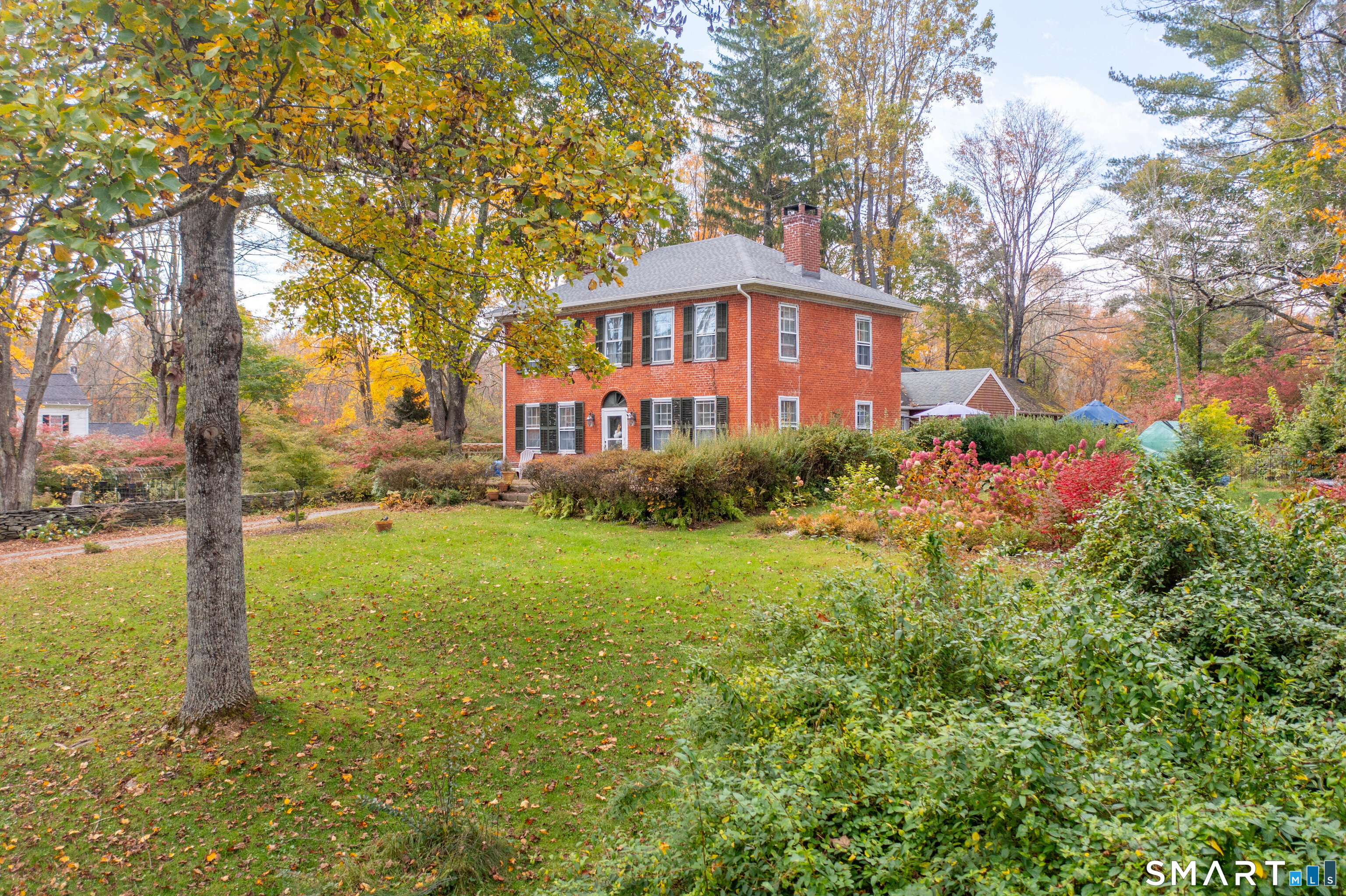 15 Chaplin Street Chaplin CT 06235