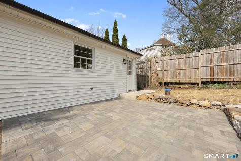 4 Kingsbury Road New Fairfield CT 06812