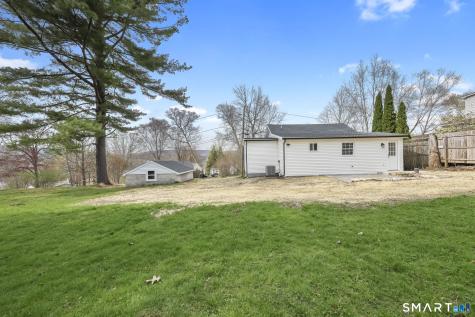 4 Kingsbury Road New Fairfield CT 06812