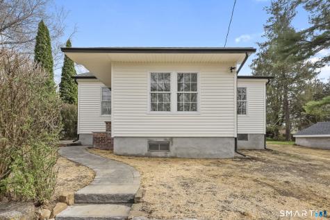 4 Kingsbury Road New Fairfield CT 06812