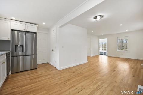 4 Kingsbury Road New Fairfield CT 06812