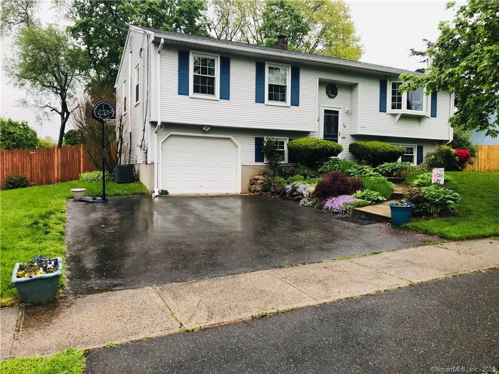 14 Costanzo Court Hamden CT 06518
