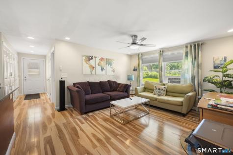 15 Curran Street Norwich CT 06360