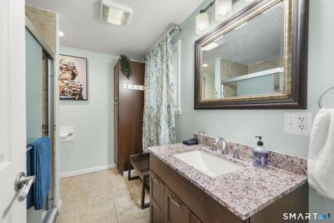 15 Curran Street Norwich CT 06360