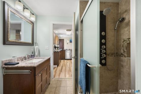 15 Curran Street Norwich CT 06360