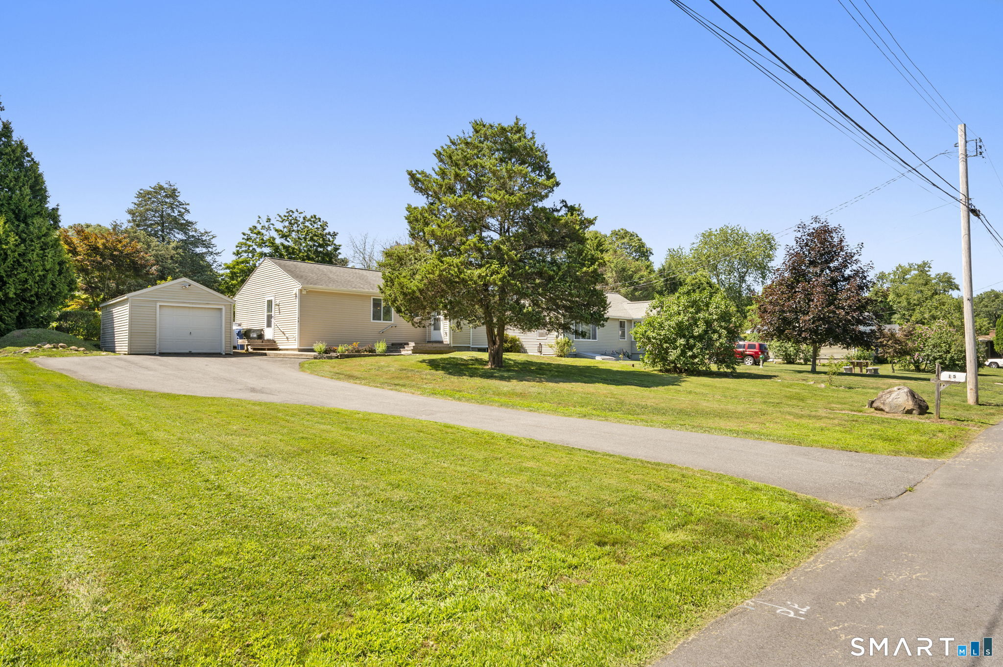 15 Curran Street Norwich CT 06360