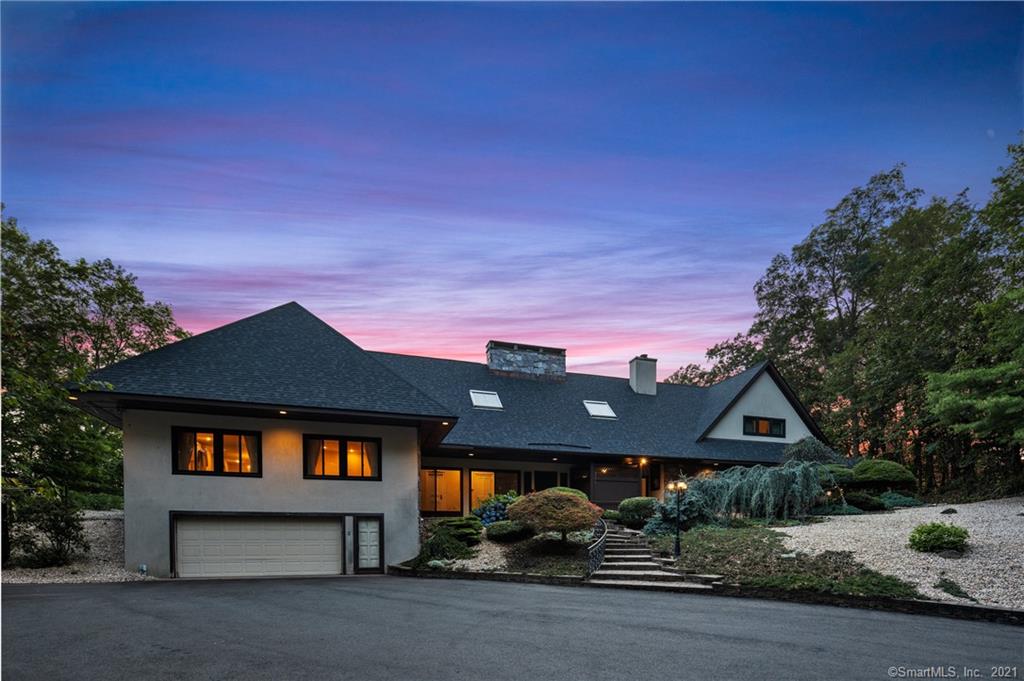535 Deercliff Road Avon CT 06001