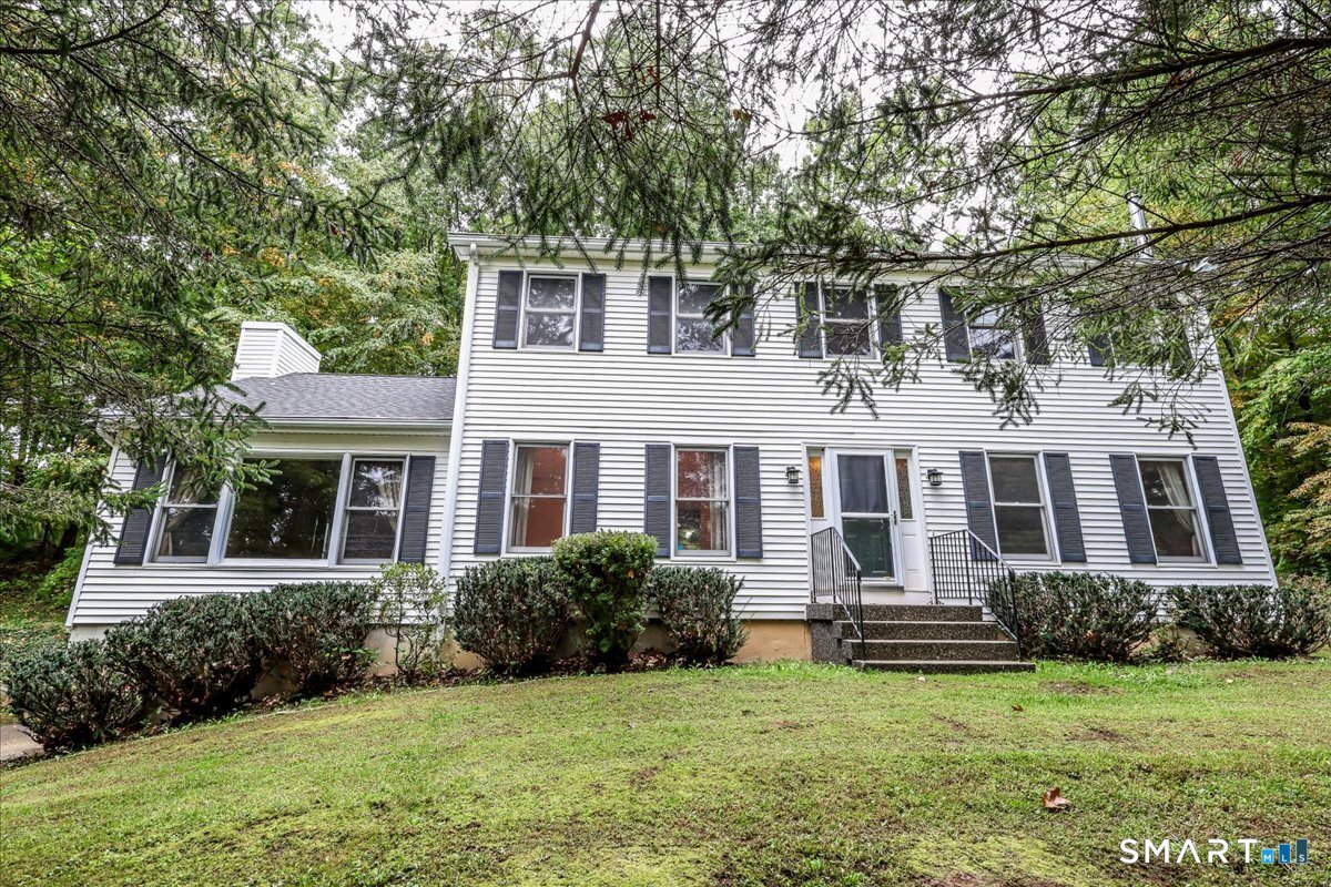 New Milford CT, 17 Norton Lane