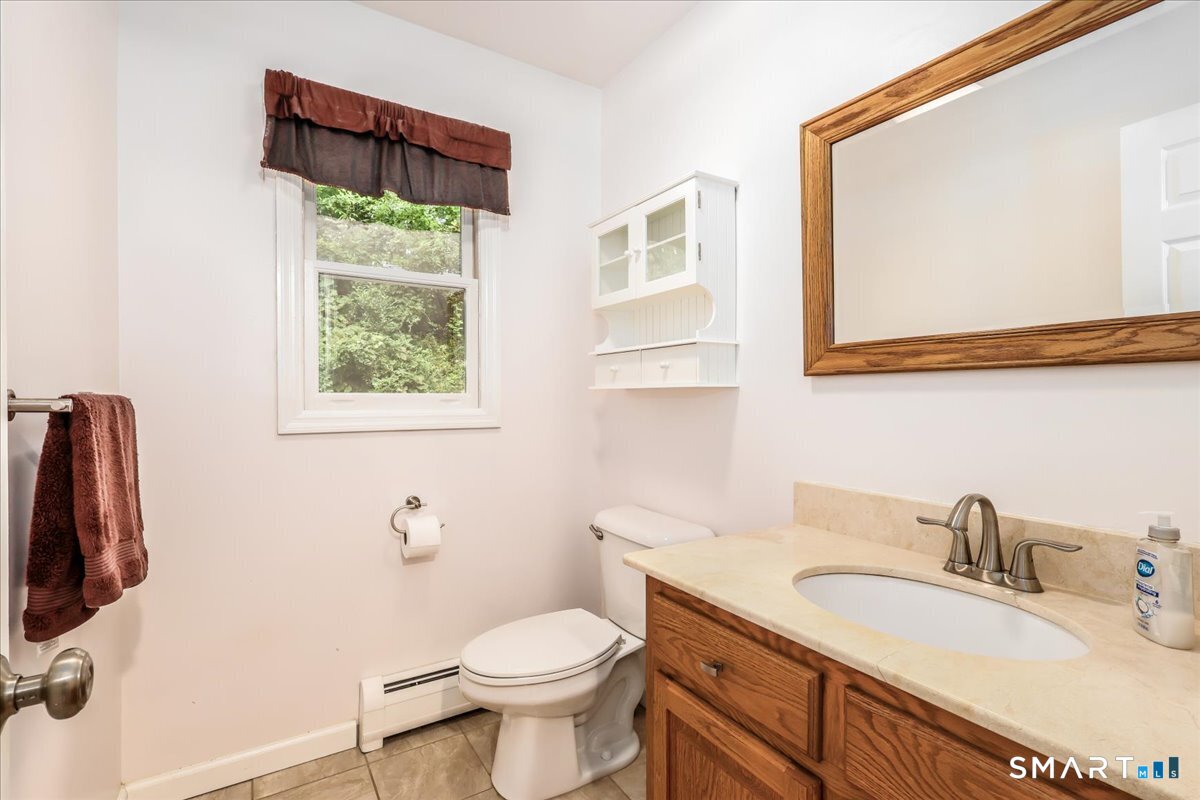 17 Norton Lane New Milford CT 06776
