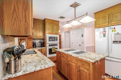 17 Norton Lane New Milford CT 06776