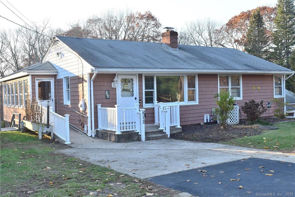 812 Vauxhall Street Extension Waterford CT 06385