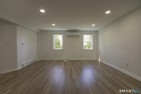 22 Fountain Street Norwich CT 06360