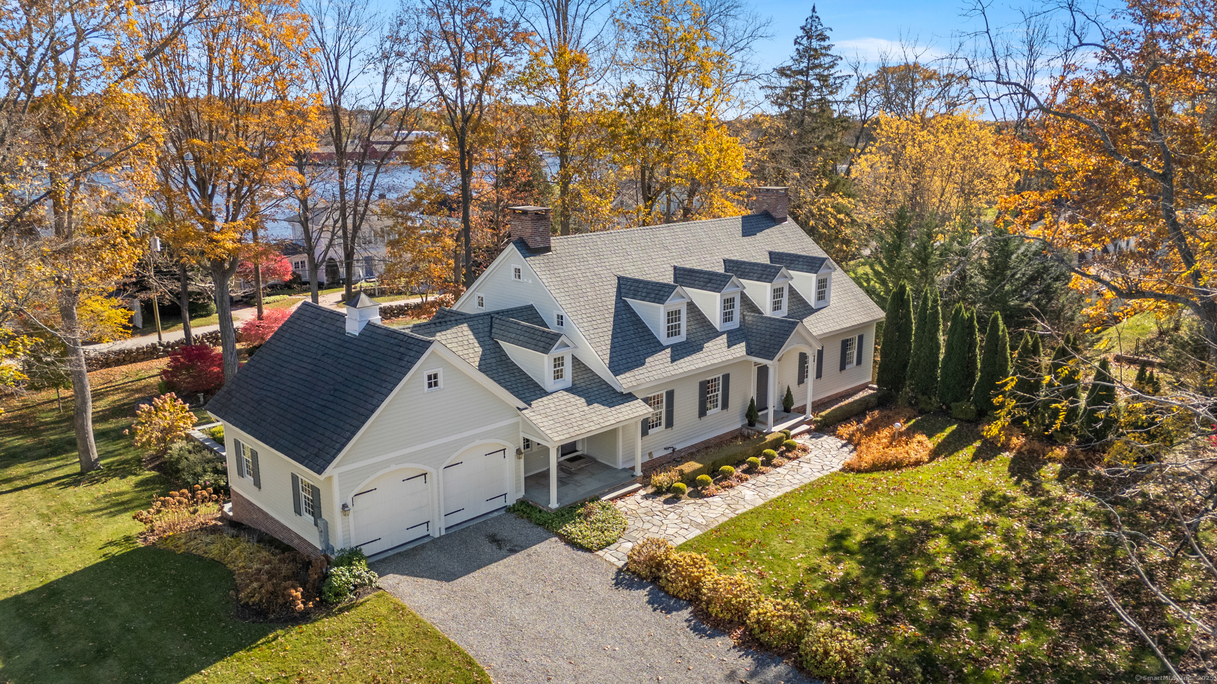 21 Grove Avenue Groton CT 06355