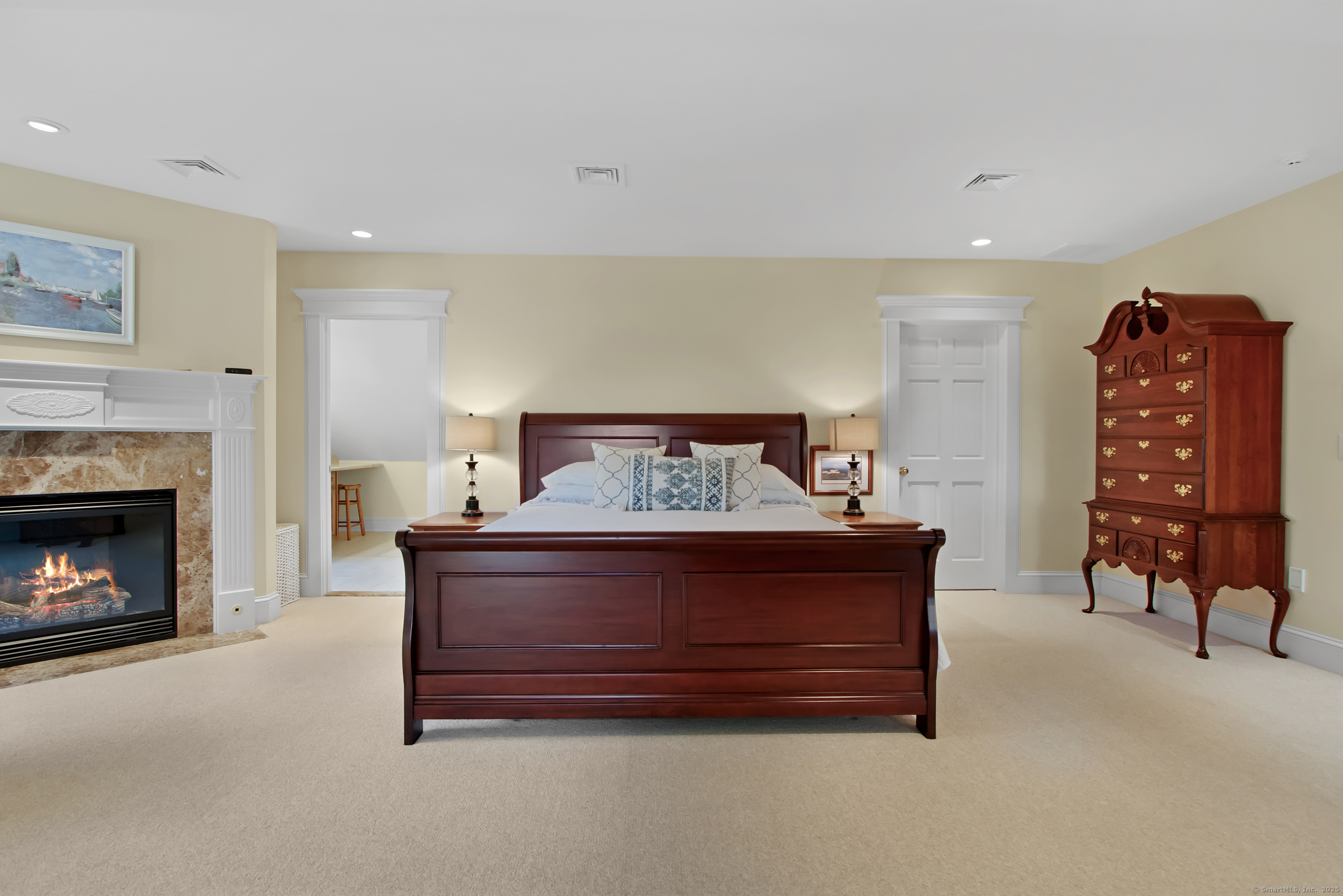 21 Grove Avenue Groton CT 06355