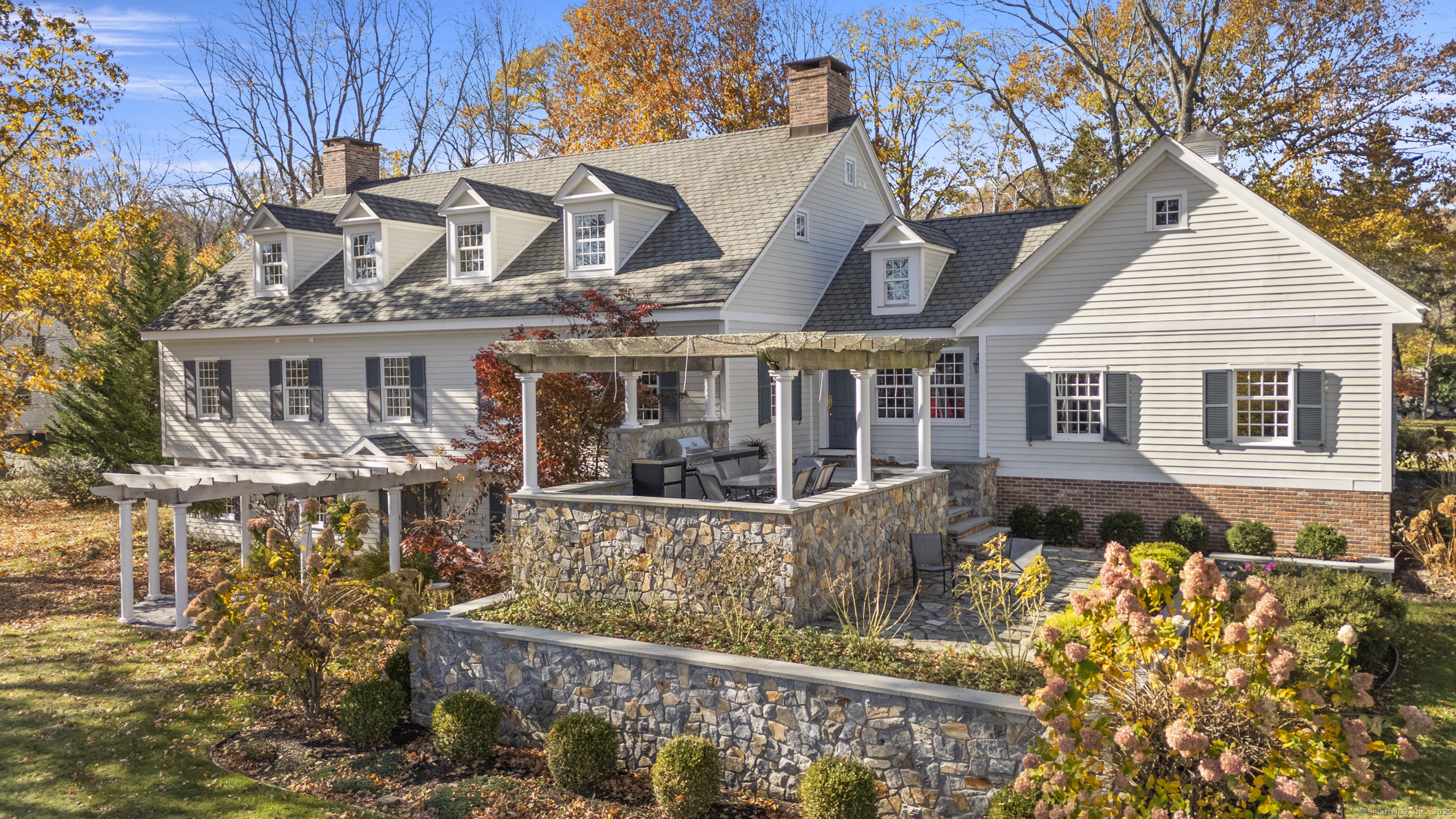 21 Grove Avenue Groton CT 06355