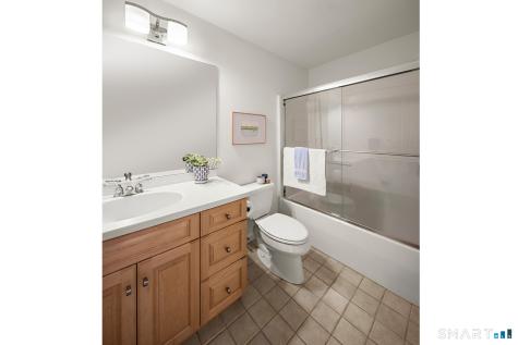 381 Chestnut Hill Road Norwalk CT 06851